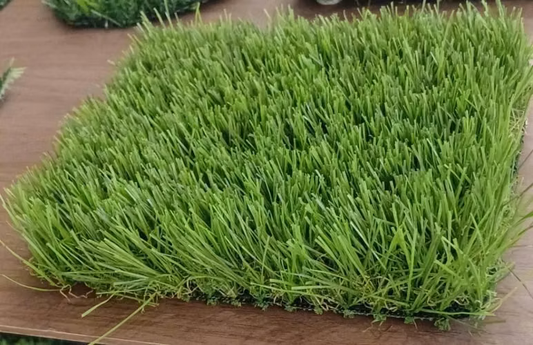 Rollos de Grama Artificial Premium de 50m² (Varios Espesores)
