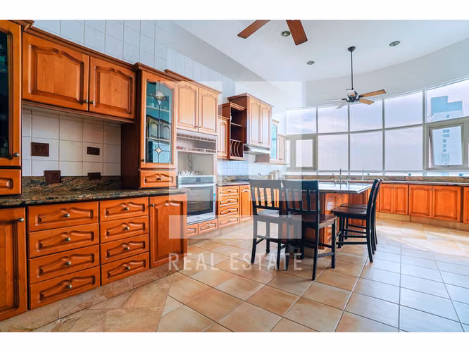 Apartamento en PH Panamar - Imagen 9