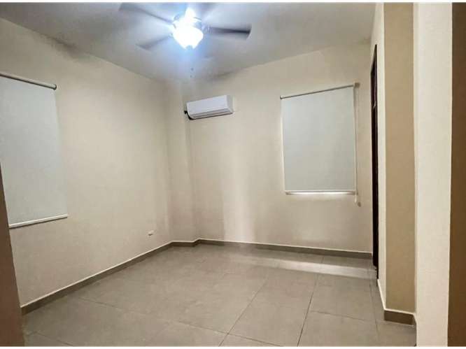 Alquilo Apartamento, Casa Zarak, San Felipe, 2 recámaras, Planta baja