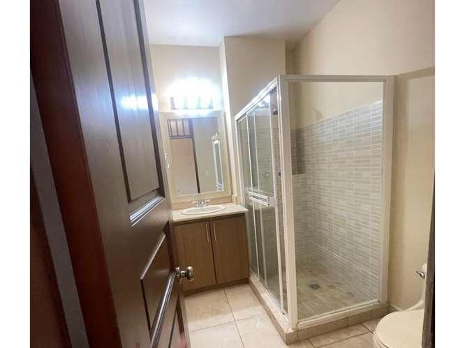 Alquilo Apartamento, Casa Zarak, San Felipe, 2 recámaras, Planta baja