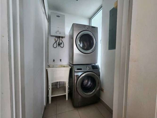 SE VENDE APARTAMENTO AMPLIO EN SAN FRANCISCO PH TAO - Imagen 7