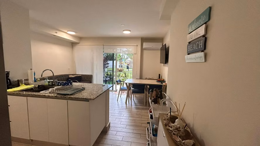 Se vende apartamento frente al mar en Playa Caracol, Punta Chame