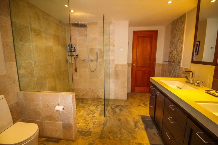 VENTA PENTHOUSE EN CASCO ANTIGUO PH CUATRO CASAS (4)