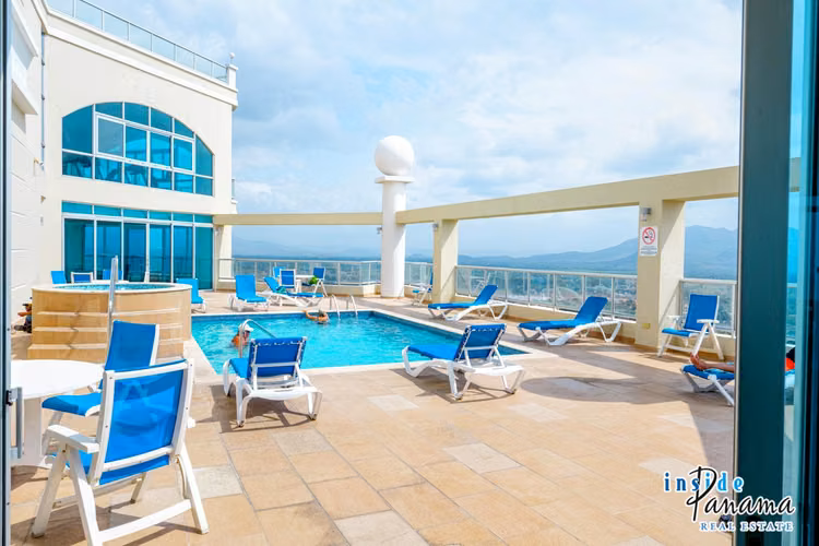 Apartamento de 2 Recámaras 2 Baños en Coronado Golf Panamá