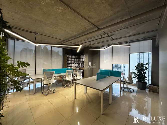 ALQUILER OFICINA REMODELADA EN PH RBS TOWER, PAITILLA (10)