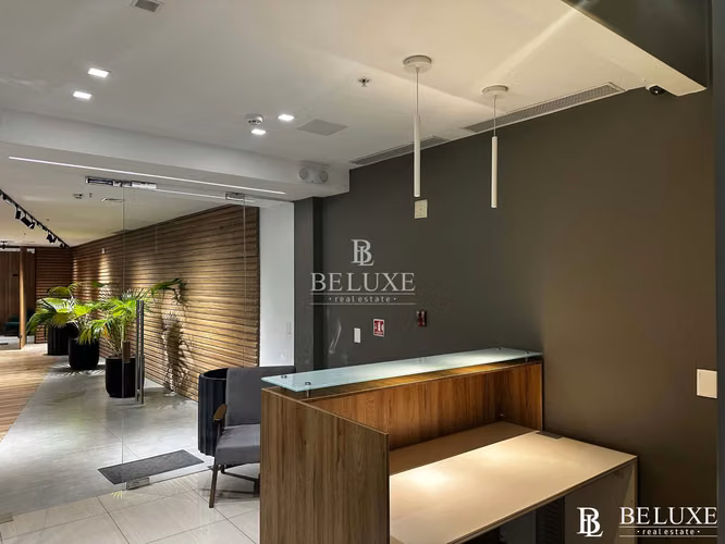 ALQUILER OFICINA REMODELADA EN PH RBS TOWER, PAITILLA (10)