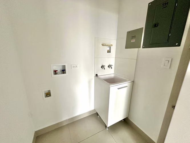 Se vende apartamento NUEVO en Mi Condado, Condado del Rey