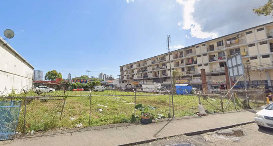 Alquiler de Terreno en Río Abajo, 1,492m2
