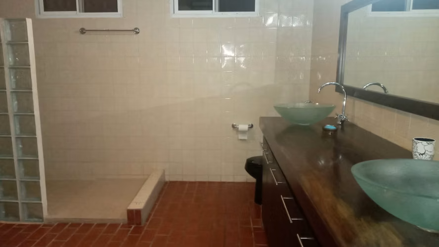 Disponible Casa Frente Al Mar - Farallón