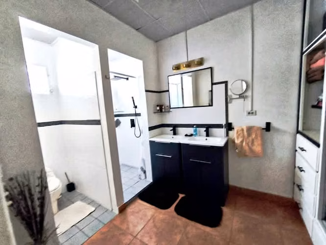 Venta de Casa en Aguadulce, Coclé, 8,000m2 de terreno