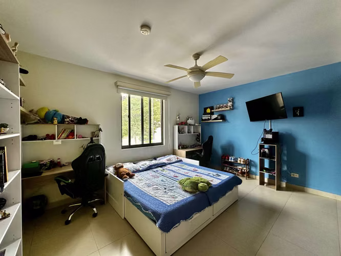 Casa Unifamiliar en Esquina en River Valley, Panama Pacifico