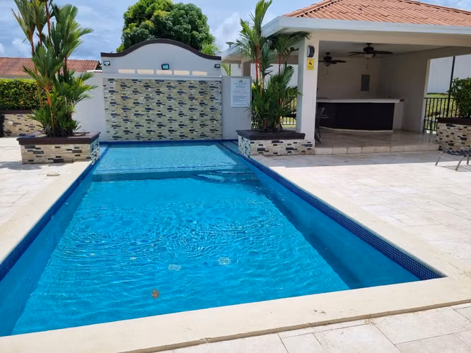 VENTA CASA REMODELADA COSTA VERDE - 157m2
