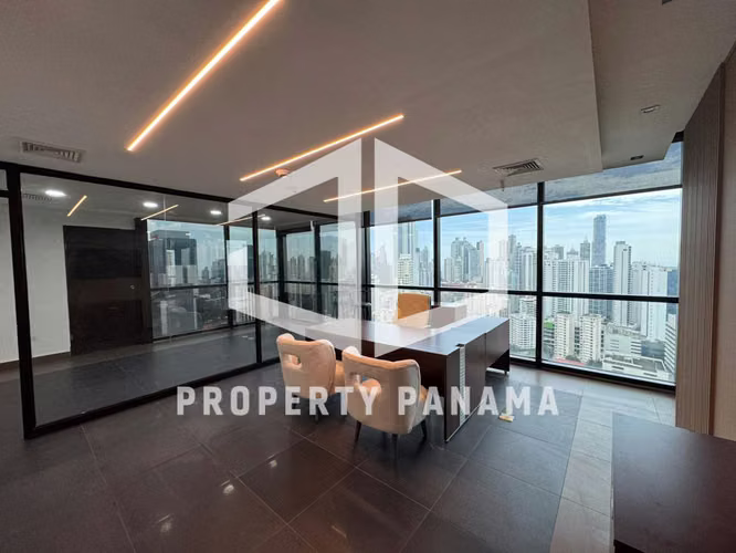 Se Vende Oficina en Torre Tower Bank, Calle 50