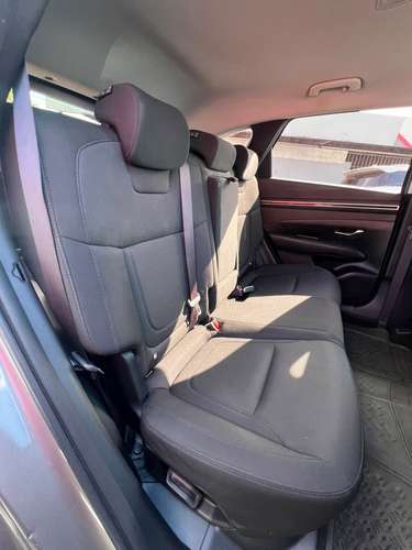 HYUNDAI TUCSON MANUAL 2023 MANUAL (DISPONIBLE- DAVID, CHIRIQUI) - Imagen 9