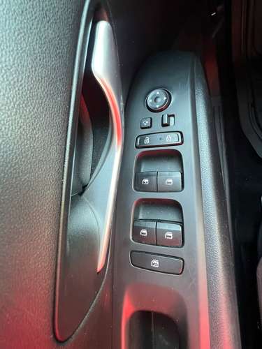 HYUNDAI TUCSON MANUAL 2023 MANUAL (DISPONIBLE- DAVID, CHIRIQUI) - Imagen 10