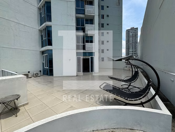 Apartamento con terraza en PH Costa del Este Country Club - Imagen 11