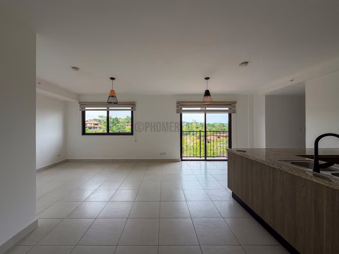 Apartamento en Venta en Clayton Panamá – Vida Moderna Rodeada de Naturaleza