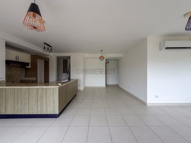 Apartamento en Venta en Clayton Panamá – Vida Moderna Rodeada de Naturaleza