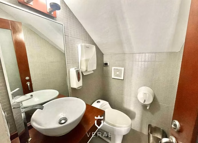 Venta de Casa en Obarrio para uso comercial o residencial (MM)