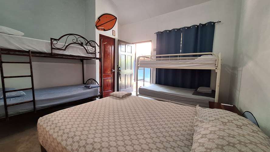 LINDA CASA  EN LAS LAJAS – CORONADO