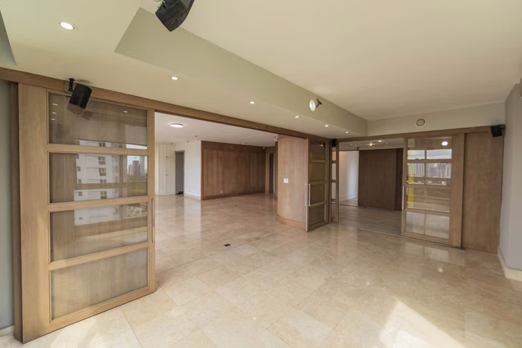 Park 1 • Vista directa al Parque Omar • 1 apartamento por piso en Altos del Golf