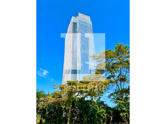 Se vende oficina en Ave. Balboa, PH Balboa Office Center de 153.38m2