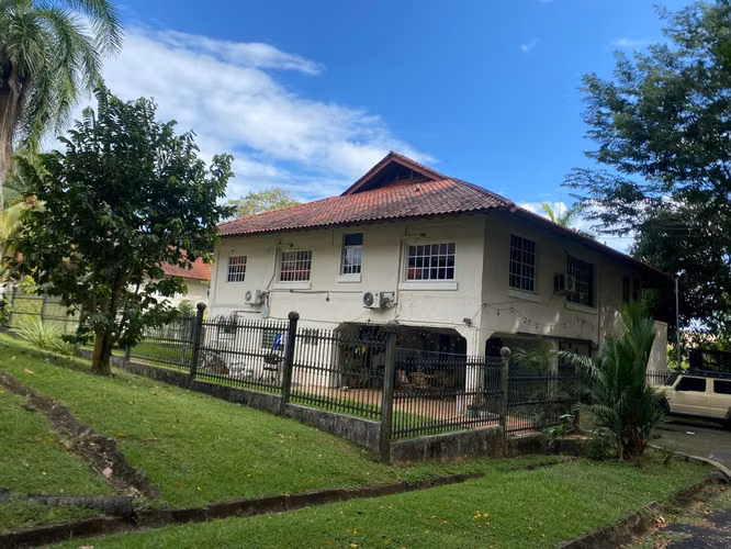 EN VENTA CASA EN ALBROOK