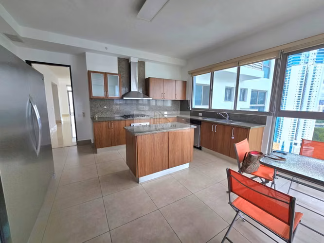 Apartamento en venta Costa del Este PH Paramount 323 m² Balcón perimetral
