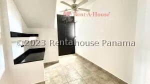 Venta de Apartamento con 235m2 en Punta Pacifica PH Pacific Sea 25-4227SR