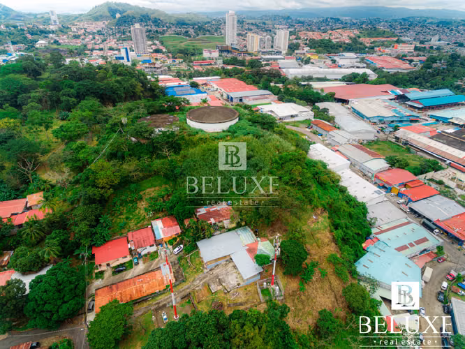 VENTA TERRENO COMERCIAL O INDUSTRIAL EN TRANSISTMICA (8)