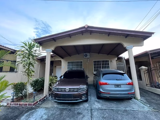 SALE HOUSE BRISAS DEL GOLF