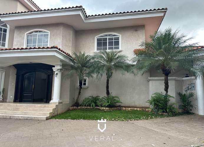 Casa con piscina en venta en Residencial Costa de las Perlas, COSTA DEL ESTE (BO) - Imagen 2