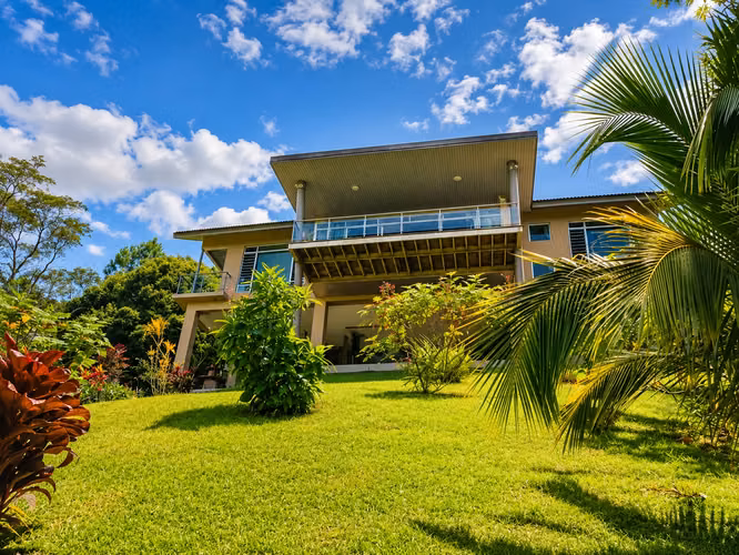 HOUSE FOR SALE IN ALTOS DEL MARIA 2500 M²