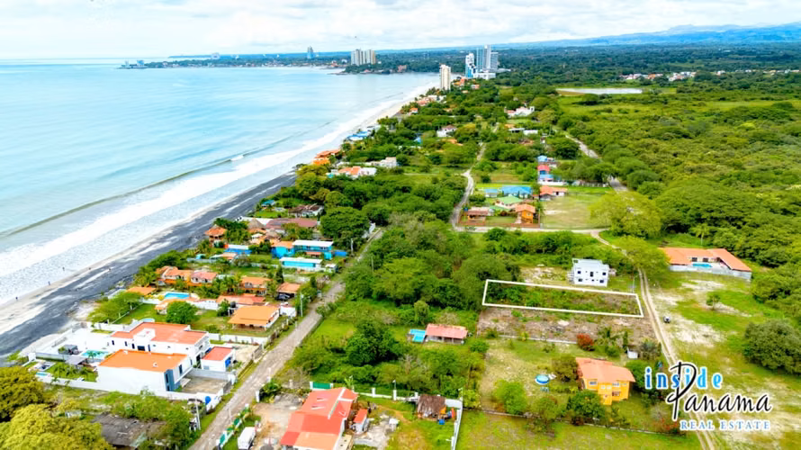 Exclusivo Terreno Frente al Mar en Playa Malibú Chame Panamá - Imagen 6