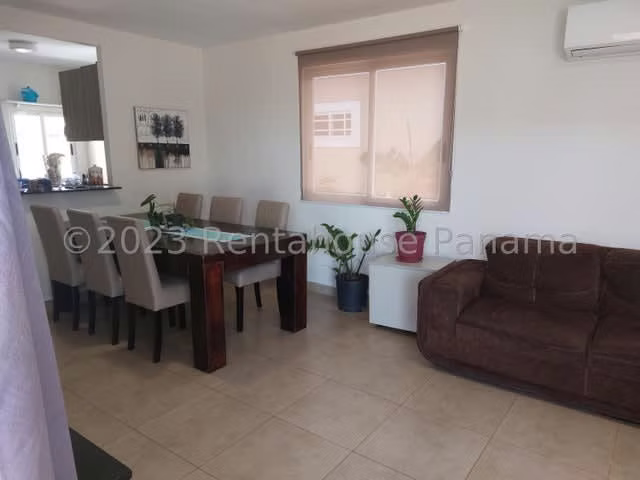 Casa de Playa Coronado C  Paradise GM