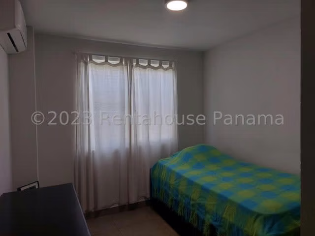 Casa de Playa Coronado C  Paradise GM