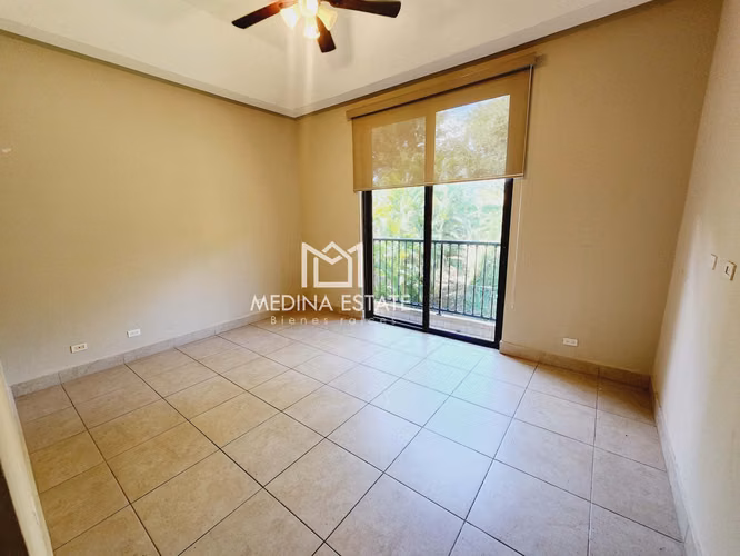 VENDO – ESPECTACULAR CASA FAMILIAR EN CLAYTON EMBASSY CLUB  4 RECÁMARAS