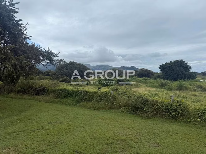 Se vende terreno de playa para desarrolo en Malibu - Gorgona - Imagen 2