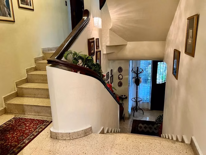 Venta de Casa en Hato Pintado, 622m2 de terreno y 377m2 de construcción
