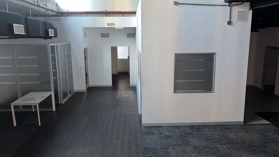 Oficina en Alquiler en San Francisco | 297m² con Múltiples Espacios - Imagen 18