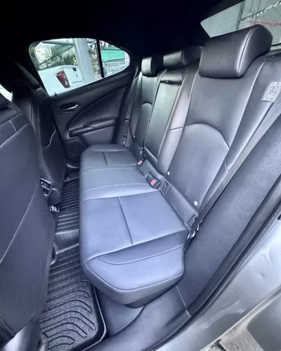 LEXUS UX250H 2022