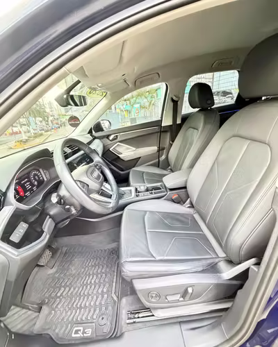 AUDI Q3 2020 Solo 14,000 KMS
