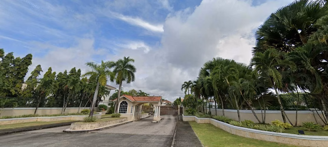 Venta de Terreno en Costa del Este, 1,250m2
