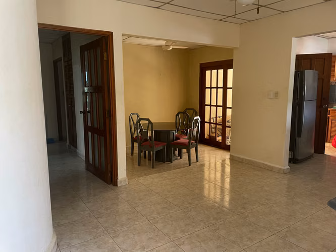 CASA AMOBLADA 750$