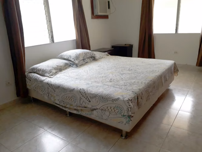 CASA AMOBLADA 750$