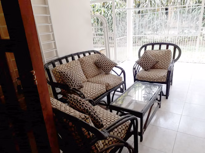CASA AMOBLADA 750$