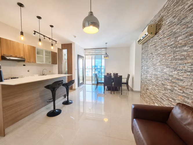 Alquiler de Apartamento en San Francisco, PH Diamond Tower, 92m2