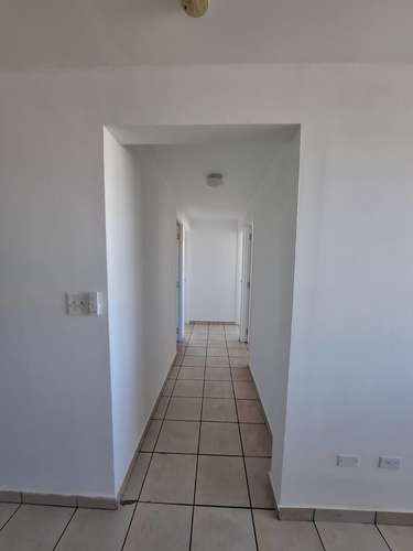 Vendo Apartamento en PH Plaza Valencia - Ideal para Inversión - Imagen 13