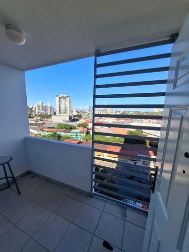 Vendo Apartamento en PH Plaza Valencia - Ideal para Inversión - Imagen 5