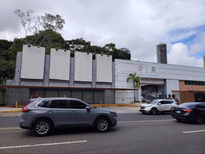 ALQUILO VALLAS PUBLICITARIAS CON EXCELENTE UBICACIÓN